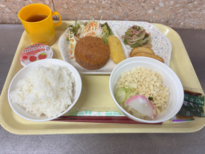 給食イメージ